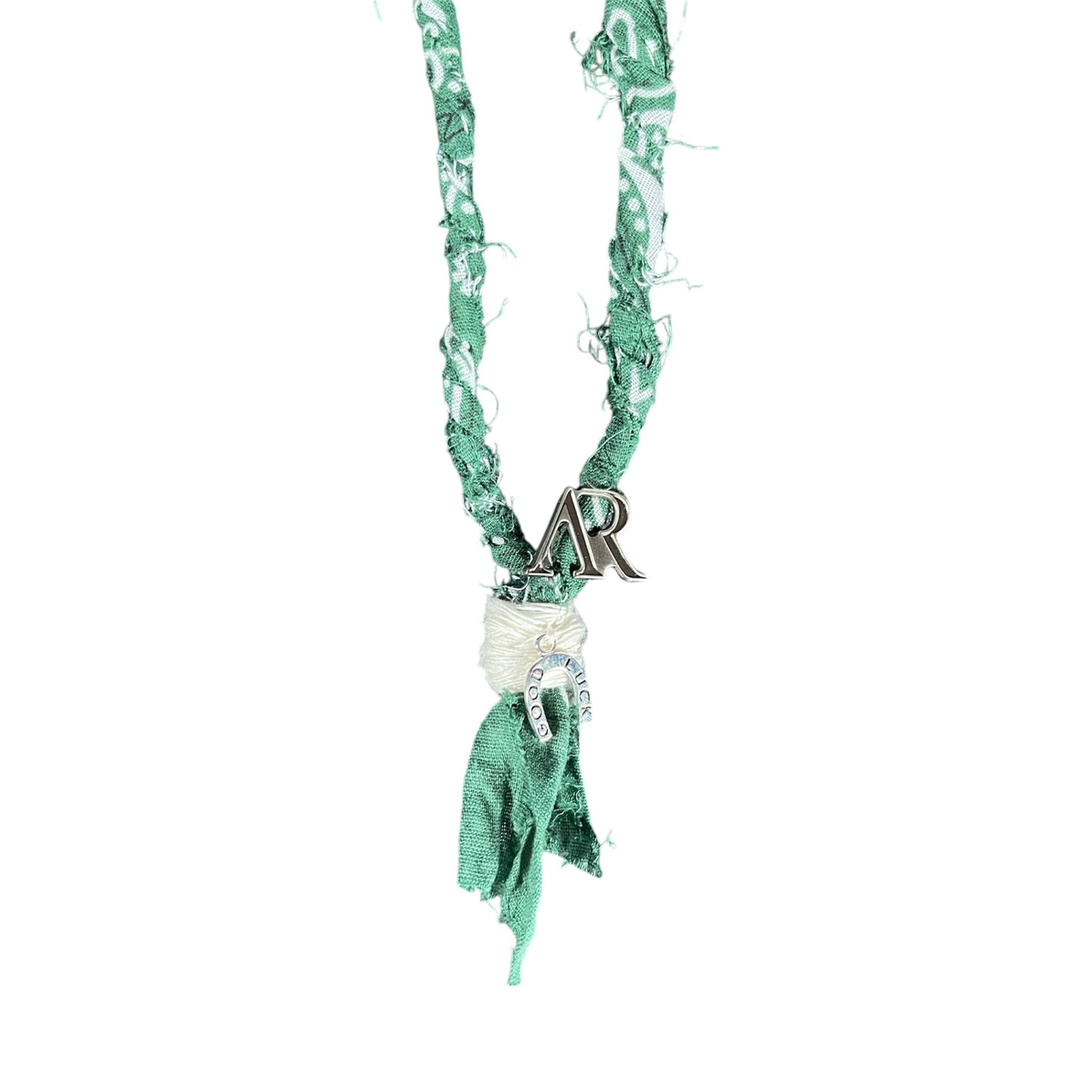 NECKLACE GREEN BANDANA GOOD LUCK