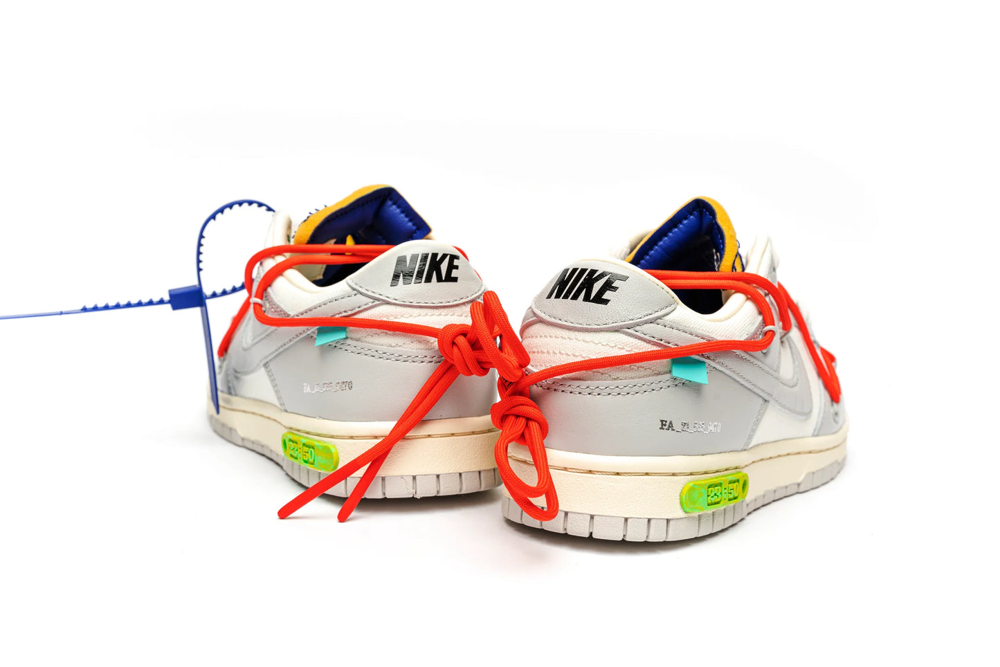 Dunk Low x Off-White Lot 23