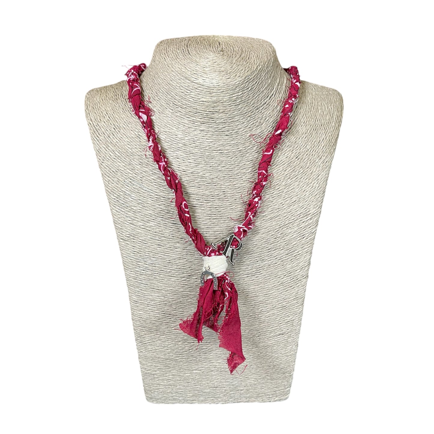 NECKLACE RED BANDANA GOOD LUCK