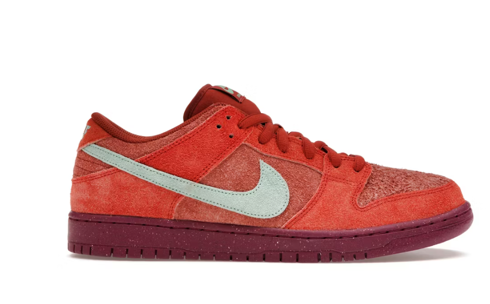 Dunk low SB Mystic red